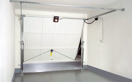 Puertas de Garaje1 - Instalación y Reparación Puertas de Garaje Correderas Basculantes Enrollables Seccionales Valencia